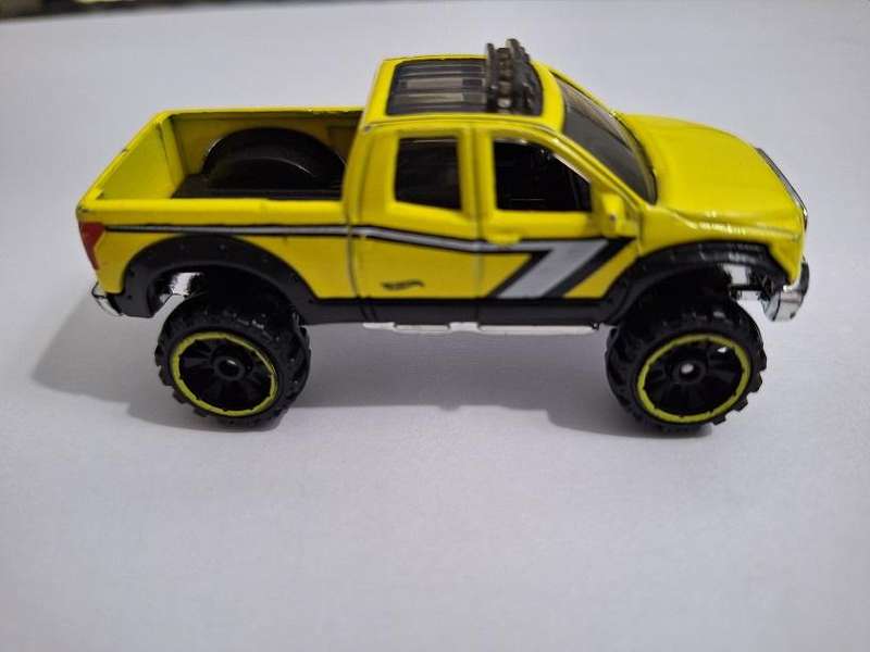 Hot Wheels Toyota Tundra