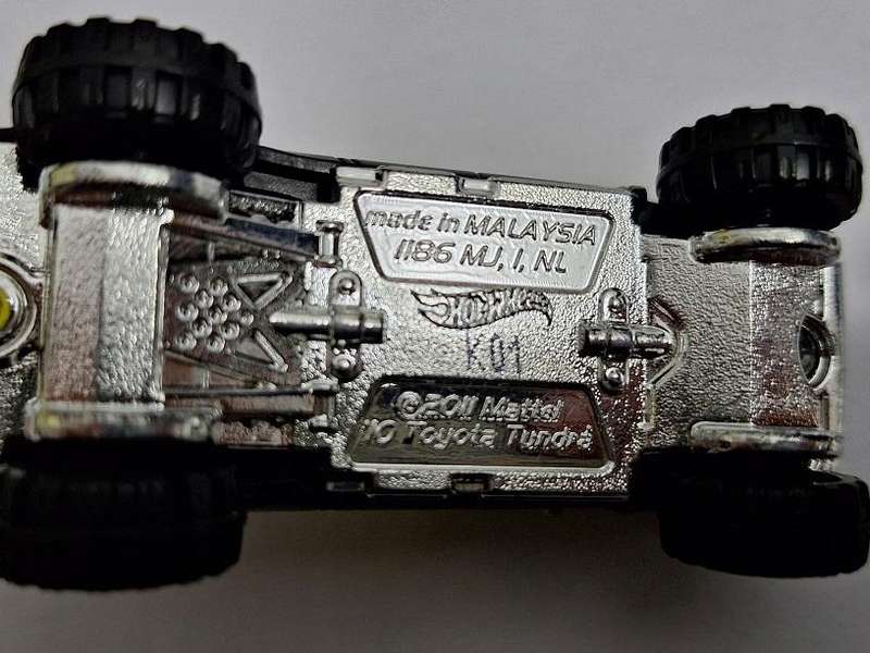 Hot Wheels Toyota Tundra