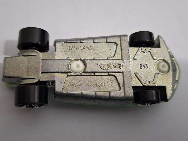 Hot Wheels Super Stringer colour shifter