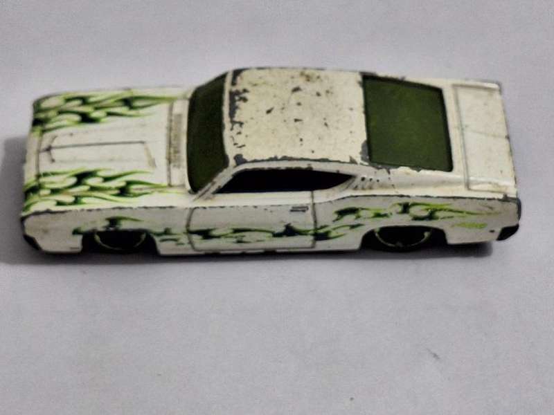 Hot Wheels Ford Torino Tallageda