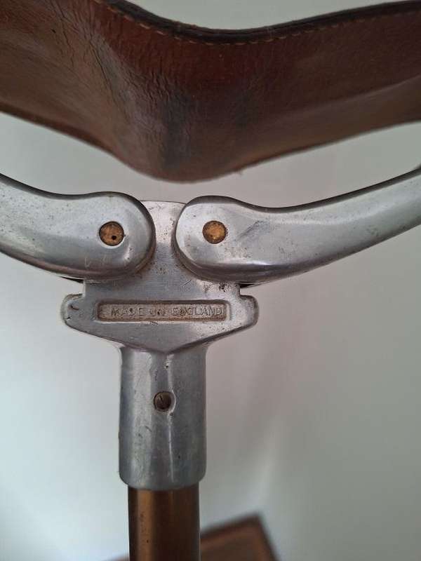 Vintage Featherwate shooting stick