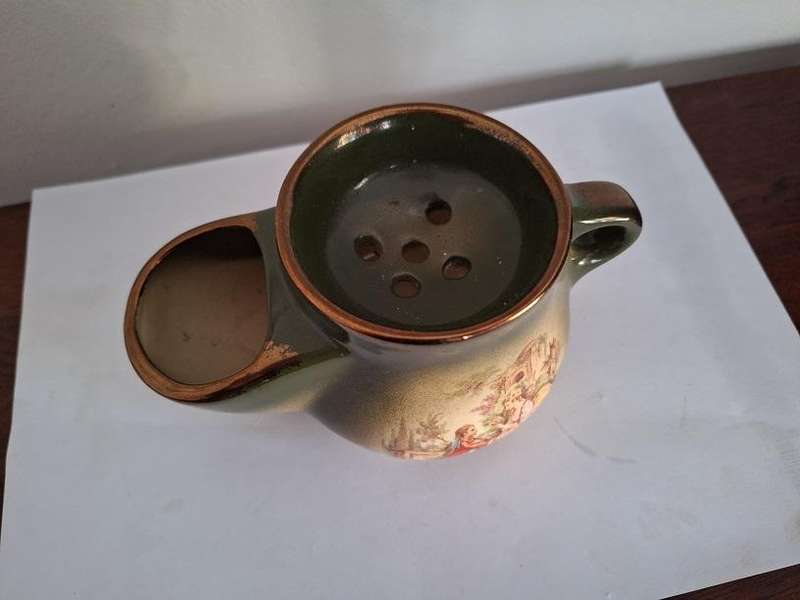 Vintage Oldcourt ware hand painted shaving mug, Staffordshire, Gilt edge