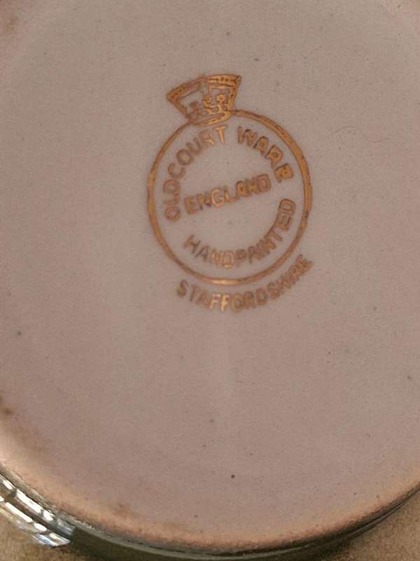 Vintage Oldcourt ware hand painted shaving mug, Staffordshire, Gilt edge