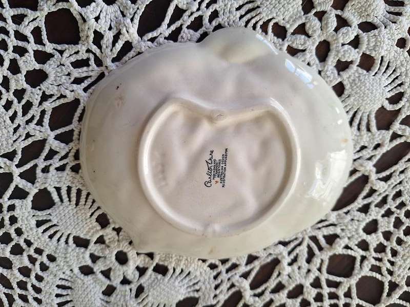 Vintage Carltonware small dish, foxglove pattern