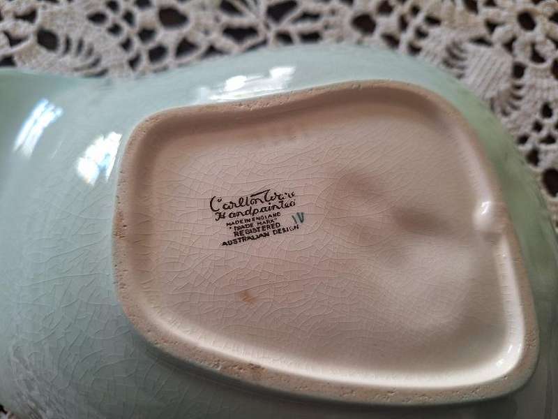 Vintage Carlton ware magnolia design serving dish