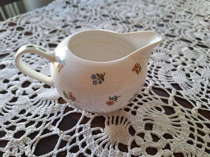 Maxwell and Williams milk jug
