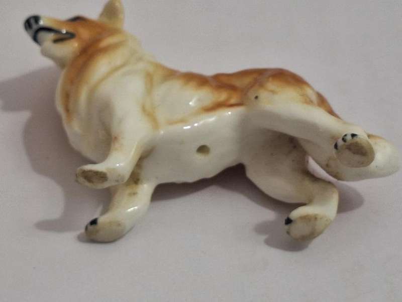 Lovely miniature collie dog ornament