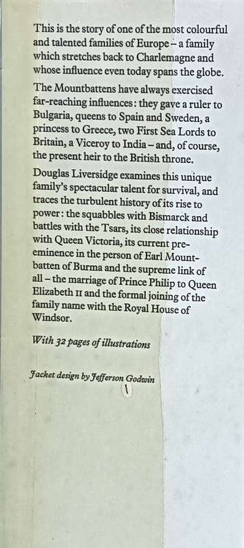 The Mountbattens - Douglas Liversidge - Hardcover - 163 pages