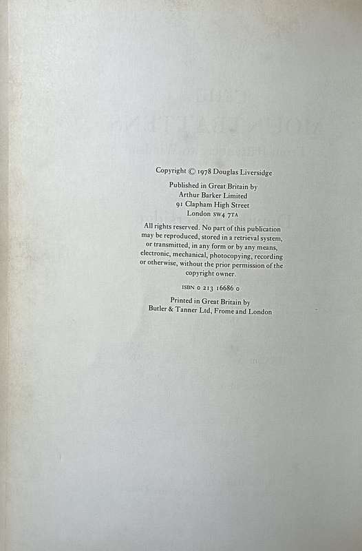 The Mountbattens - Douglas Liversidge - Hardcover - 163 pages