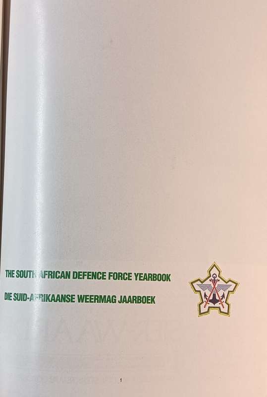 The South African Defence Force Yearbook 1985 - Hardcover - 208 pages