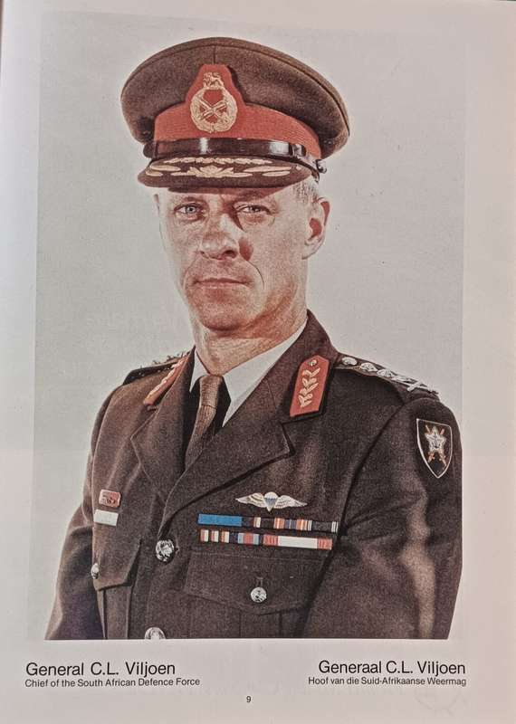 The South African Defence Force Yearbook 1985 - Hardcover - 208 pages