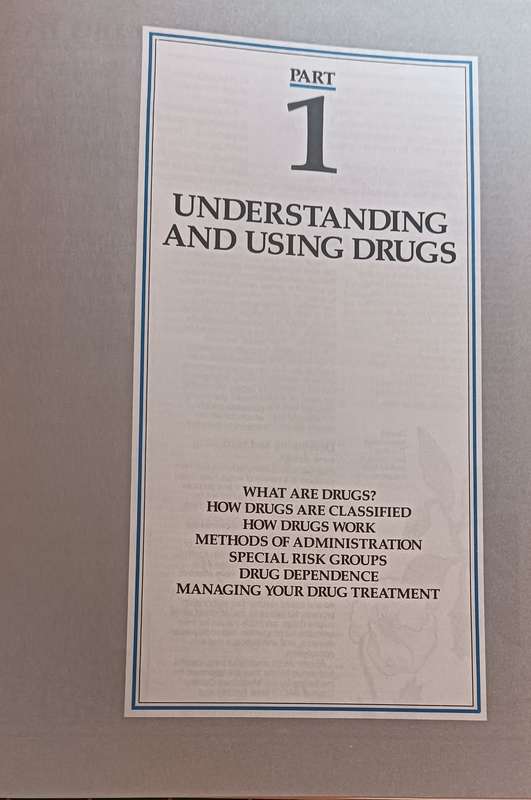 The Medical Association Guide to Medicines & Drugs - Hardcover - 416 pages