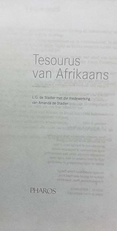 Pharos Tesourus van Afrikaans - L.G. de Stadler & A. de Stadler - Hardcover with CD Rom - 863 pages