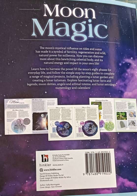 Moon Magic - Sally Morningstar - Softcover - 64 pages