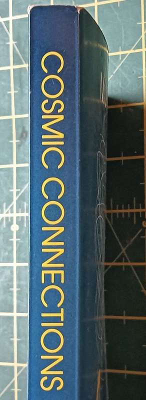 Cosmic Connections - Murry Hope - Softcover - 107 pages