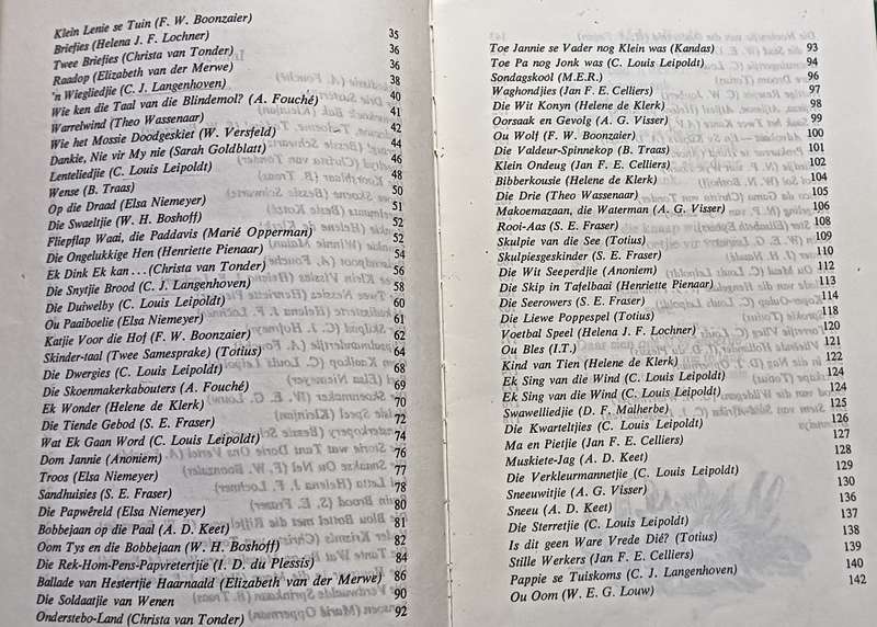 Klein Verseboek saamgestel deur D.J. Opperman - Hardcover - 184 pages