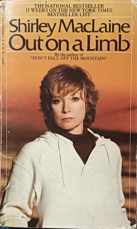 Out on a Limb - Shirley MacLaine - Softcover - 367 pages
