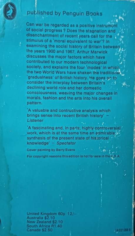 Britain in the Century of Total War - Arthur Marwick - Softcover - 537 pages