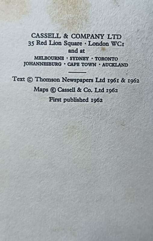 The Memoirs of Field-Marshal Earl Alexander of Tunis 1949-1945 - Hardcover - 210 pages