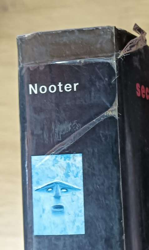 Secrecy African art that Conceals and Reveals - Mary H Nooter - Hardcover - 256 pages