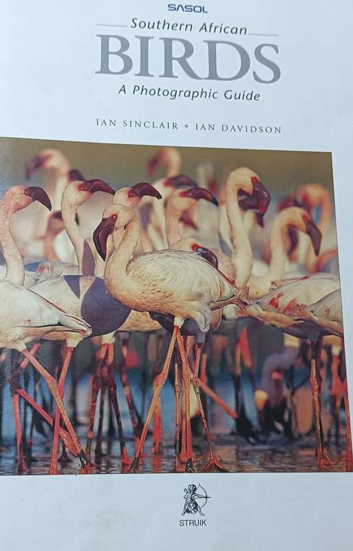 Southern African Birds - A Photographic Guide - Sinclair & Davidson - Hardcover - 304 pages