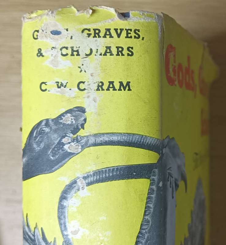 Gods, Graves and Scholars - C.W. Ceram - Hardcover - 433 Pages