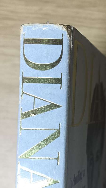 Diana Her True Story - Andrew Morton - Softcover - 181 Pages