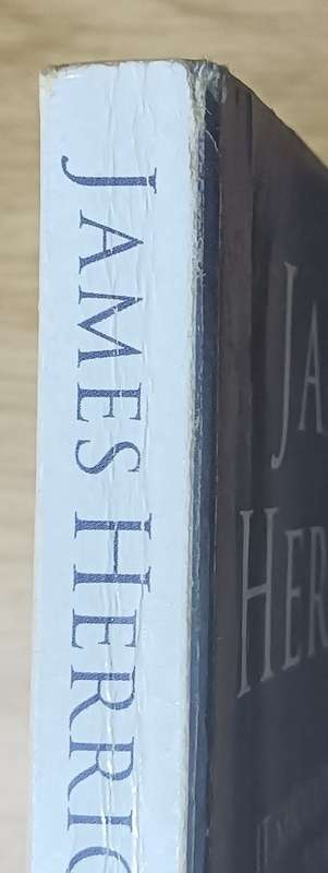 It Shouldn't Happen to a Vet - James Herriot - Softcover - 229 Pages