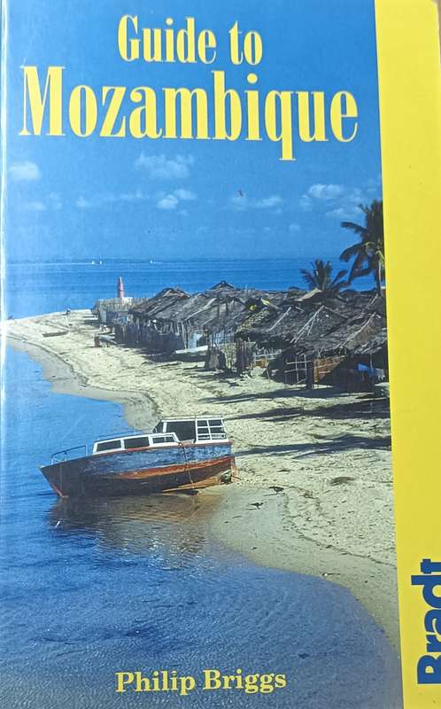 Guide to Mozambique - Philip Briggs - Softcover - 230 Pages