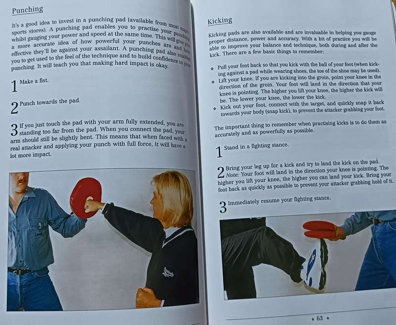 The South African Woman's Guide to Self-Defence - Sanette Smit - Softcover - 160 pages