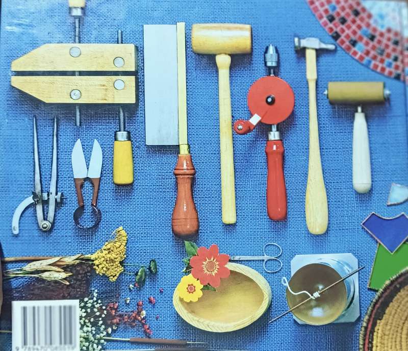 Reader's Digest Crafts and Hobbies - Hardcover - 431 pages - South African Edition