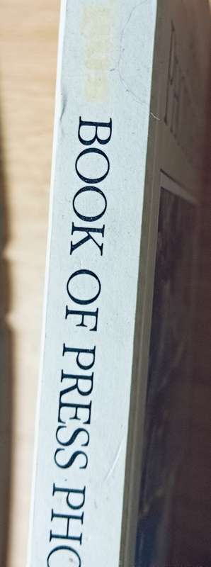 The Argus Book of Press Photographs - Twenty-Five Years of the Best - Hardcover - 160 pages