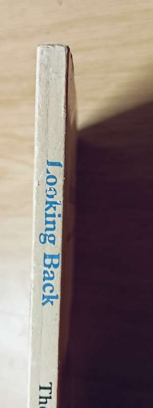Looking Back - The Memoirs of Eric Bedwell - Softcover - 103 Pages