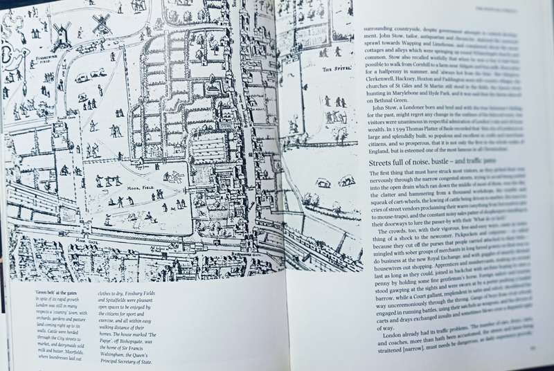 Elizabethan England - Life in an Age of Adventure - Alison Plowden - Hardcover - 320 Pages