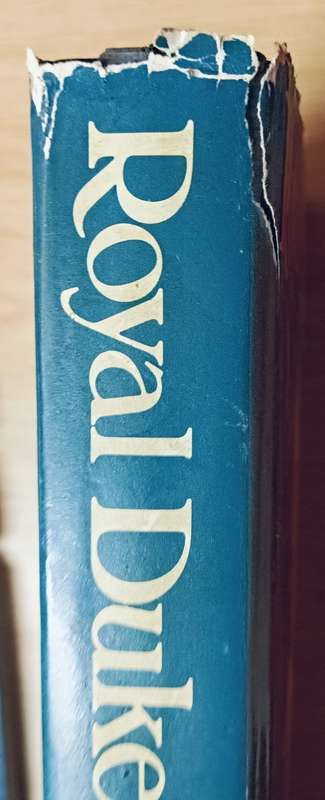 Royal Duke - Augustus Frederick, Duke of Sussex 1773-1843 - Mollie Gillen - Hardcover - 268 pages