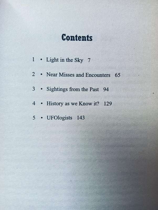 The World's Greatest UFO Sightings - Softcover - 191 pages