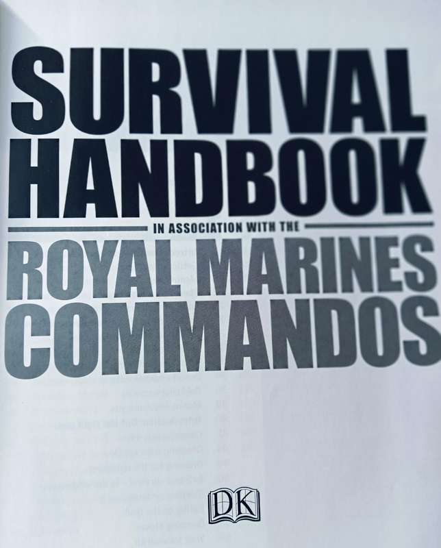 Survival Handbook in association with the Royal Marines - Softcover - 319 pages