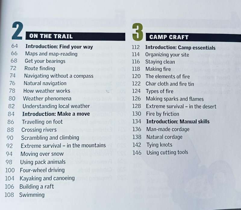 Survival Handbook in association with the Royal Marines - Softcover - 319 pages