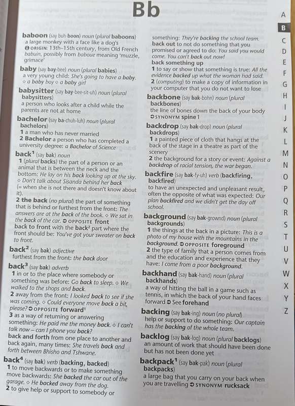 Oxford South African School Dictionary - Softcover - 694 pages