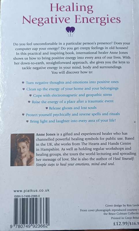 Healing Negative Energies - Anne Jones - Softcover - 295 pages