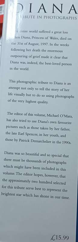 Diana, Princess of Wales 1961-97 - A Tribute in Photographs - Hardcover - 160 pages