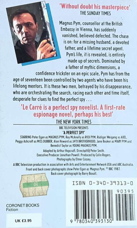 A Perfect Spy - John le Carre - Hardcover - 607 pages