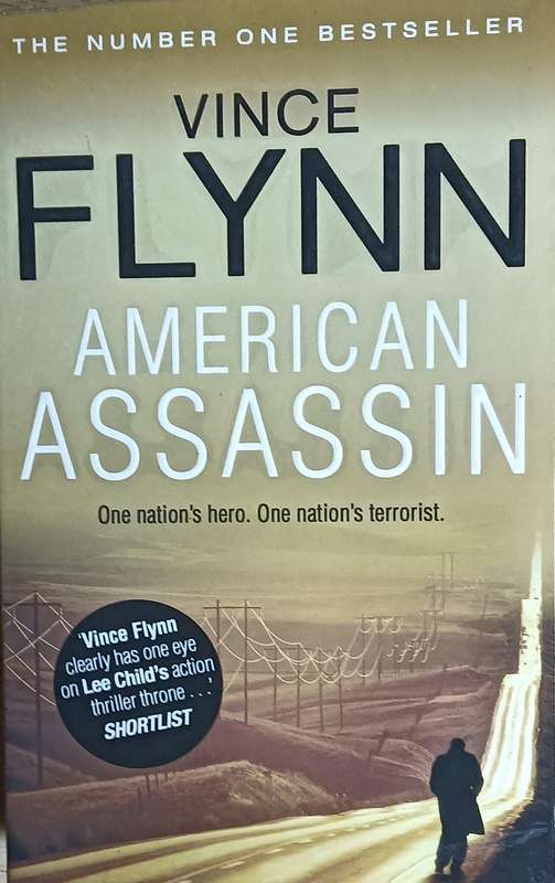 American Assassin - Vince Flynn - Softcover - 514 Pages