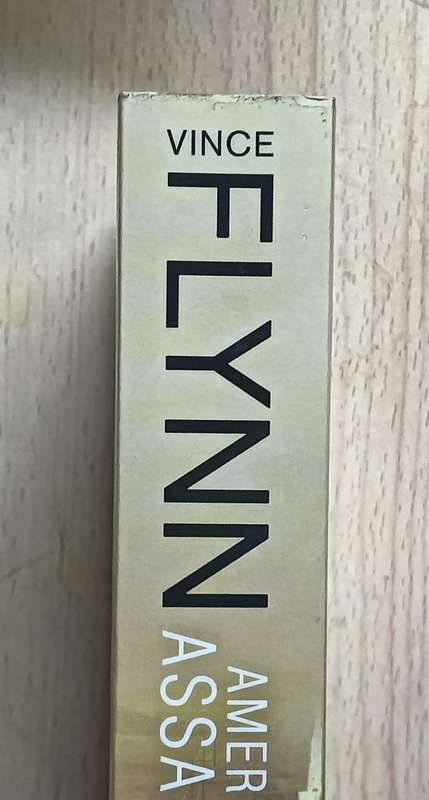 American Assassin - Vince Flynn - Softcover - 514 Pages