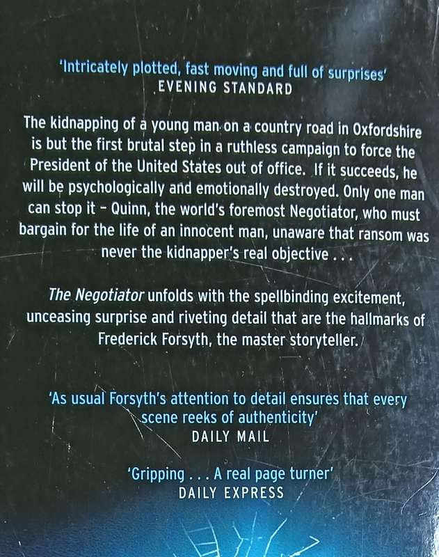 The Negotiator - Frederick Forsyth - Softcover - 509 pages