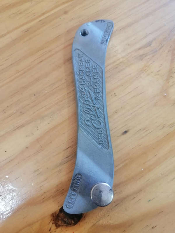 Eclipse 4s multi tool with 14 blades, manual