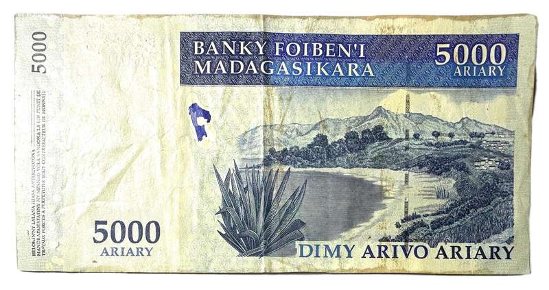 5000 Ariary Madagascar Bank Note