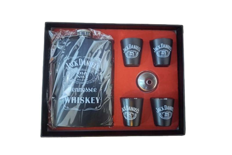 Jack Daniels Flask and Shot Glass Set