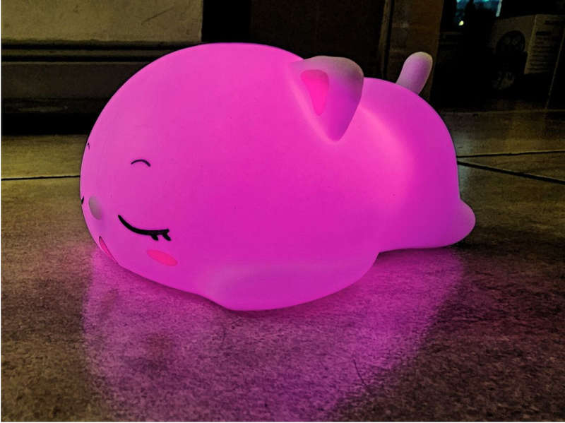 Cute Sleeping Cat - White Silicone Desk Lamp