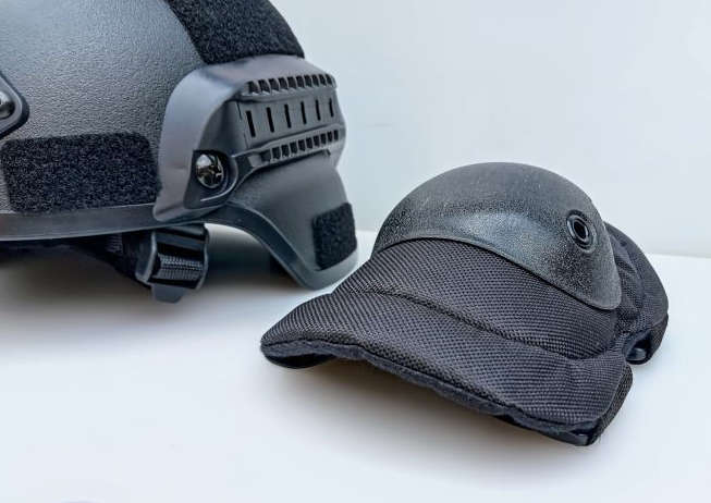 Black  Living Helmet Protective